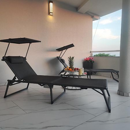 Deluxe Look Lägenhet Zadar Exteriör bild