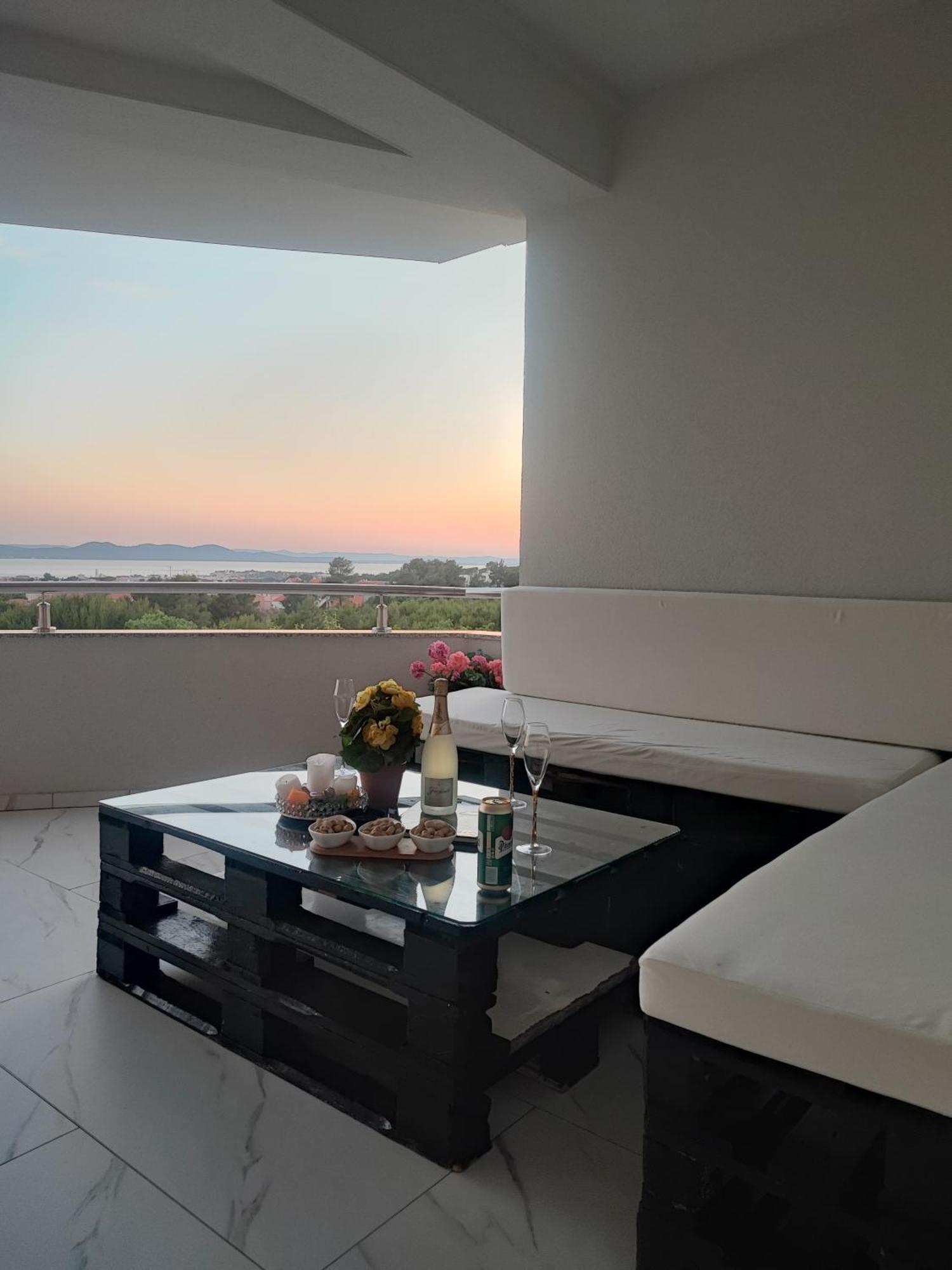 Deluxe Look Lägenhet Zadar Exteriör bild